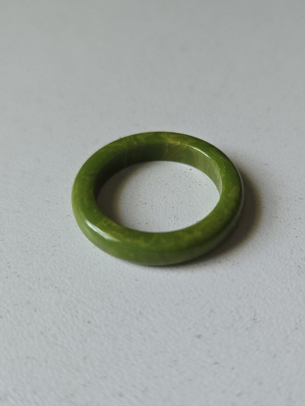 1950s Bakelite Ring - Picture 2 of 4